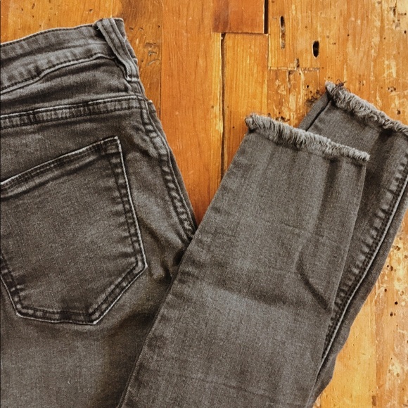 Brandy Melville Pants - Black Melanie Brandy Melville skinny jeans